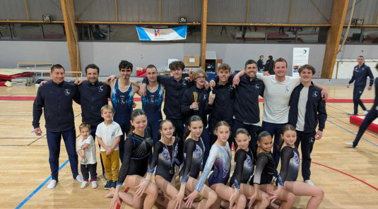 1er tour des Coupes Nationales FSCF : un week-end de performances pour le CRAN Tassin à Villefranche-sur-Saône.